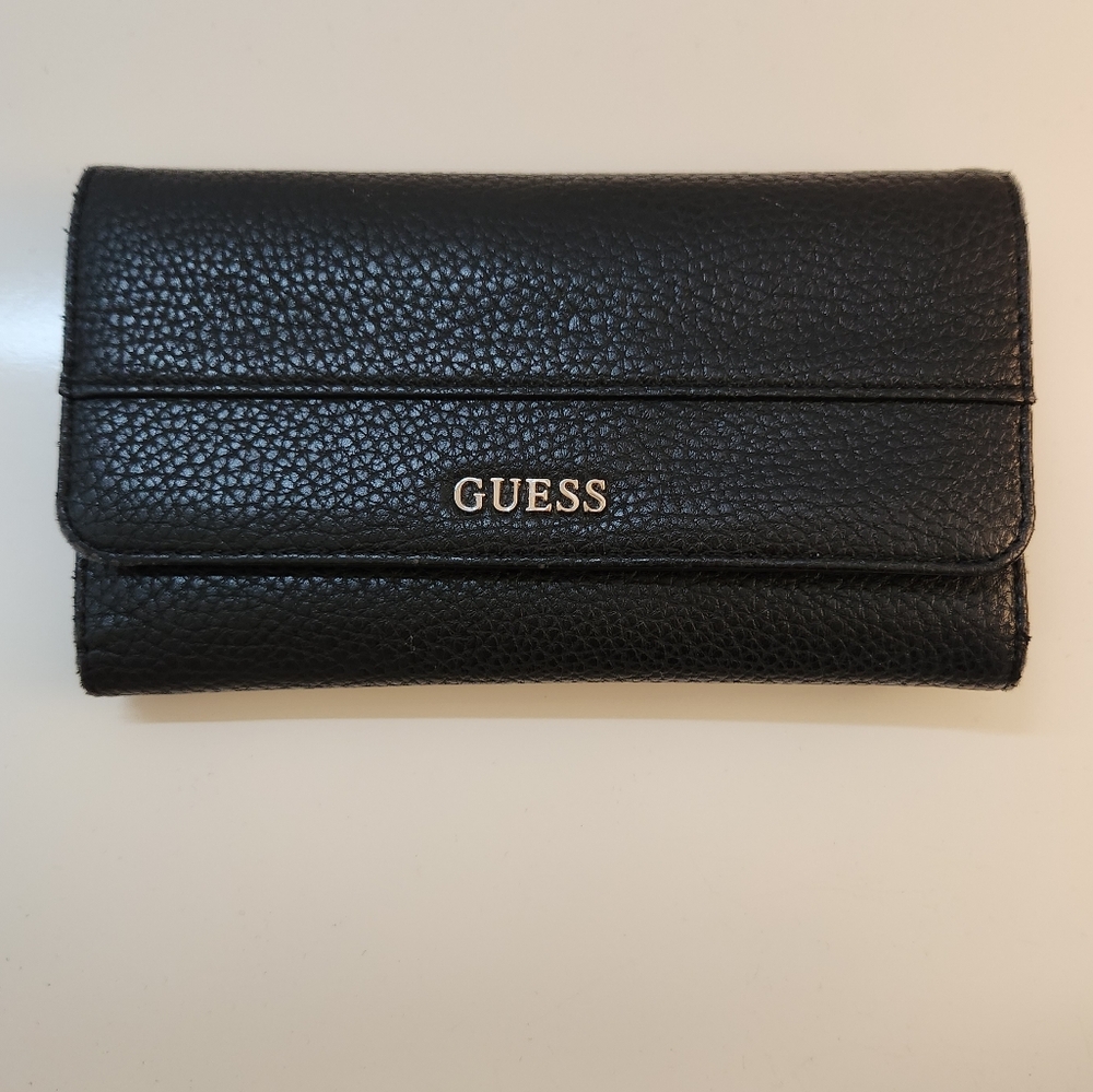 Guess Wallet